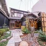 Le Machiya Rokkaku Suite
